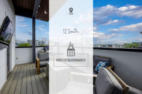 Blue Dreams 4 Bedroom 4.5 Bath with Rooftop Lounge